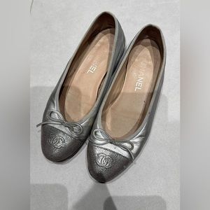 Chanel Cambon Leather Mettalic Ballet Flats